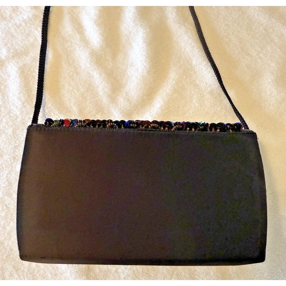 VTG La Regale Clutch Black‎ Satin Beaded Prom Mermaidcore Iridescent 